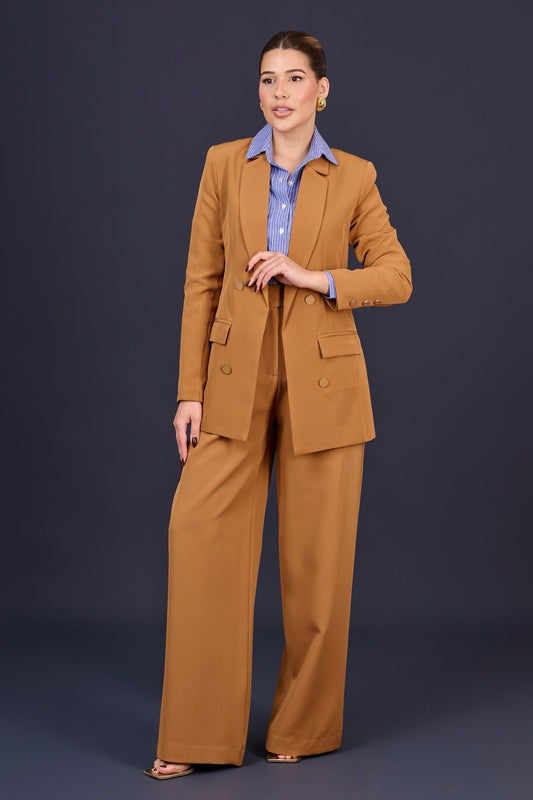 Conjunto Ejecutivo Estructurado Caramelo