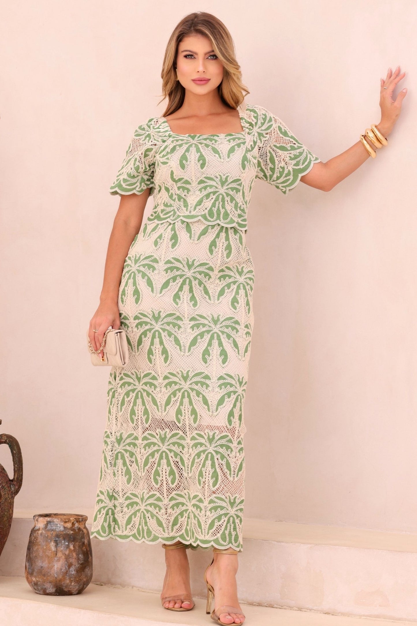 Vestido Croché Bordado