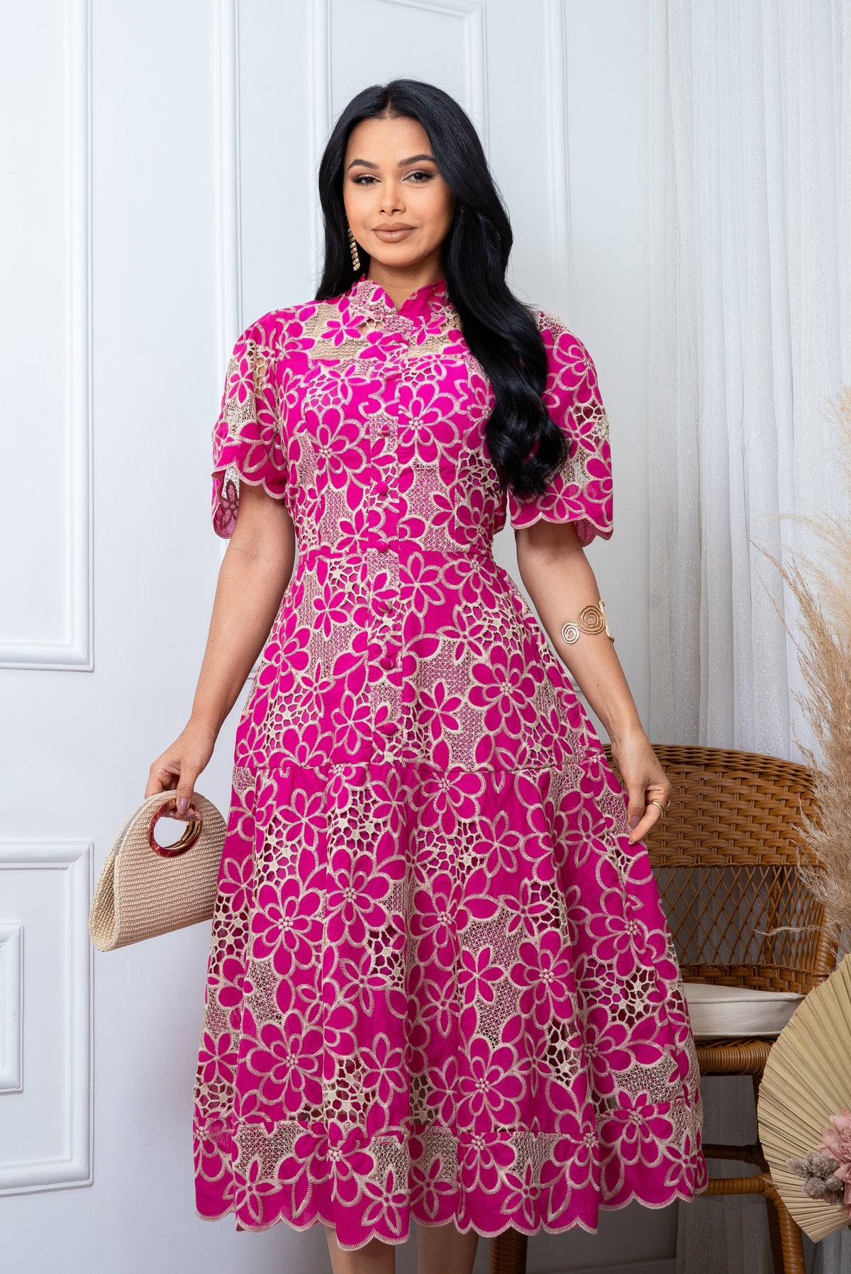 Vestido Zinnia Encaje Richelieu Fúcsia