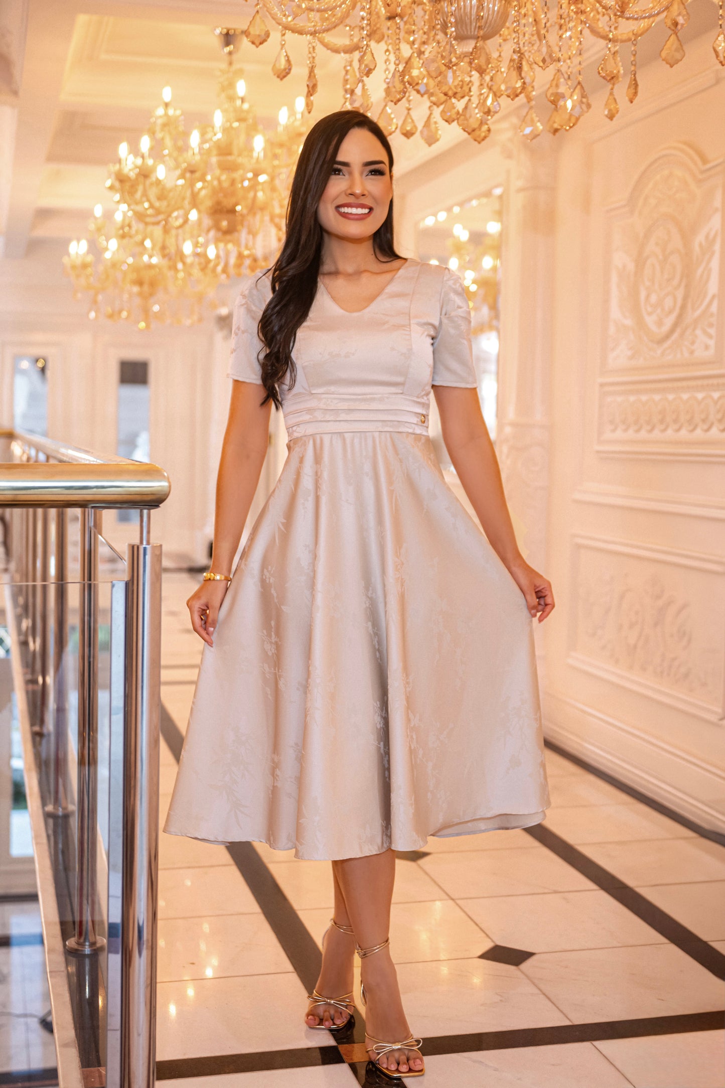 Vestido Marisol Satén Beige