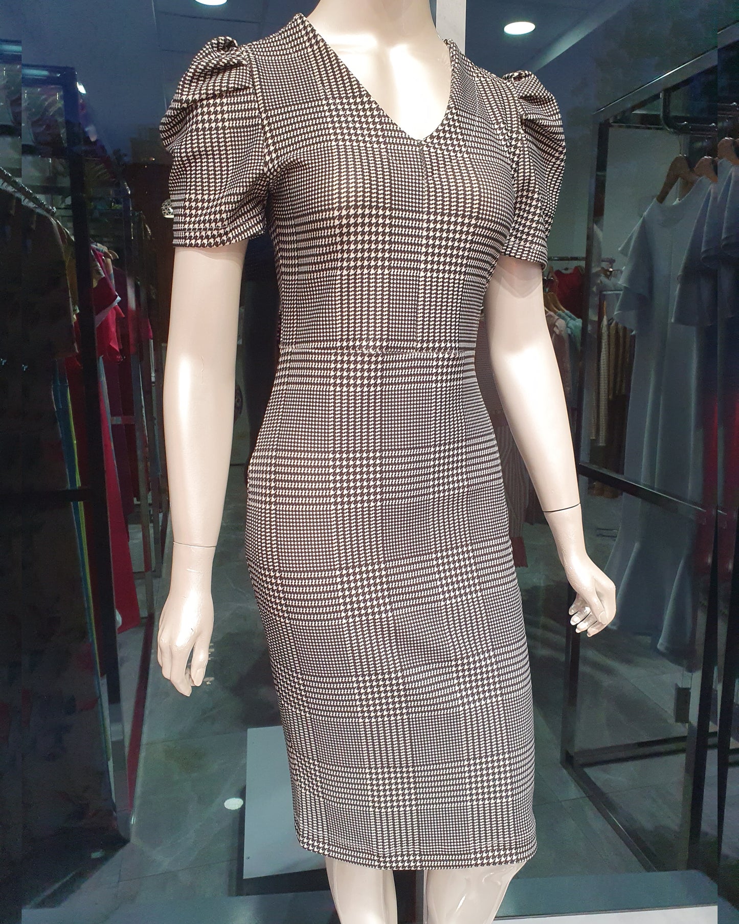 Vestido Midi Houndstooth